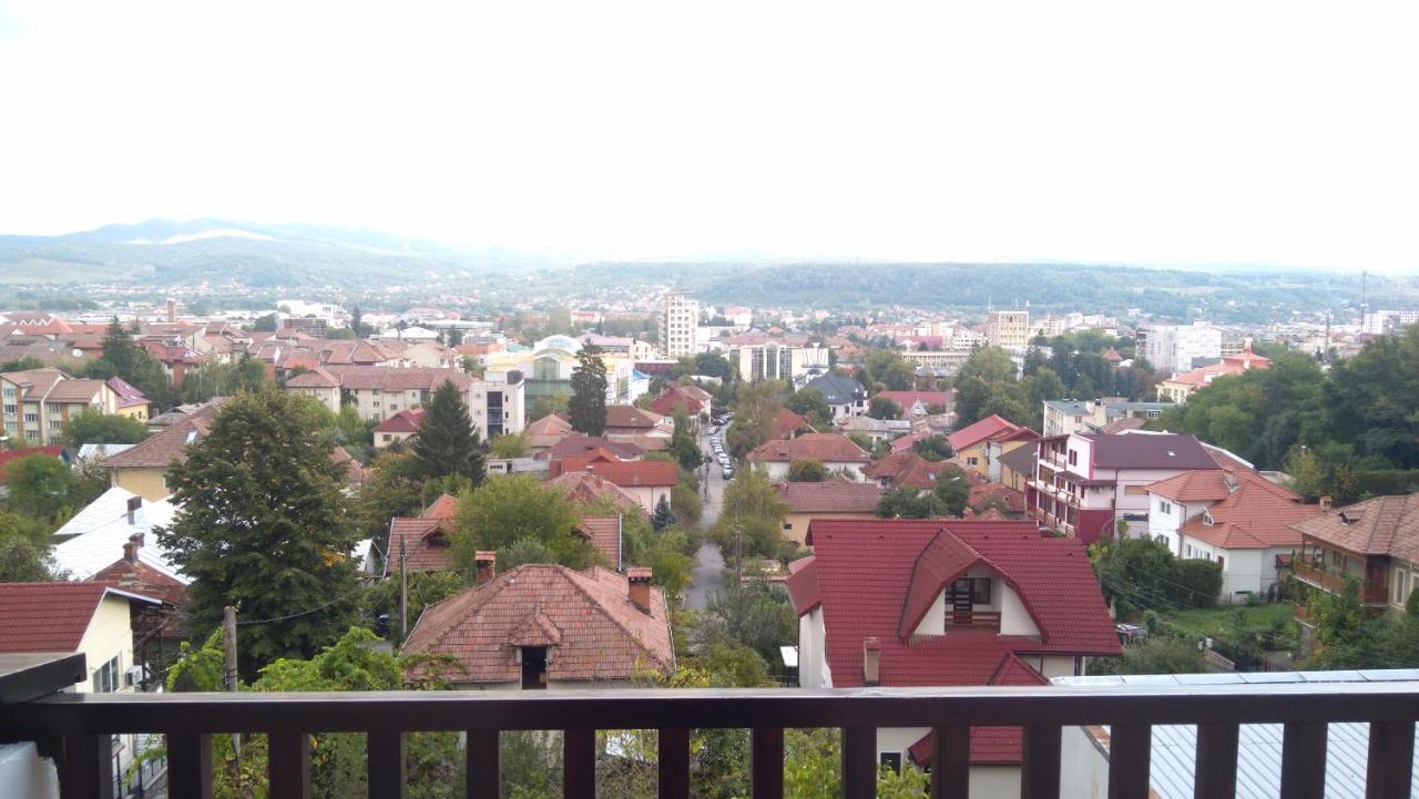 Hotel Panoramic Râmnicu Vâlcea Dış mekan fotoğraf