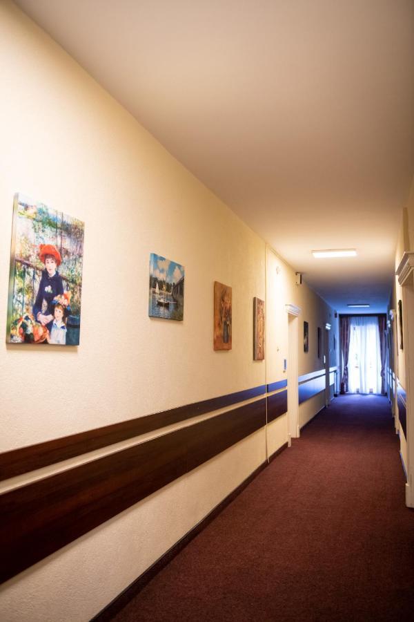 Hotel Panoramic Râmnicu Vâlcea Dış mekan fotoğraf