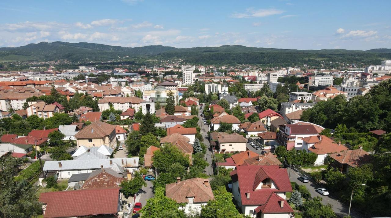 Hotel Panoramic Râmnicu Vâlcea Dış mekan fotoğraf