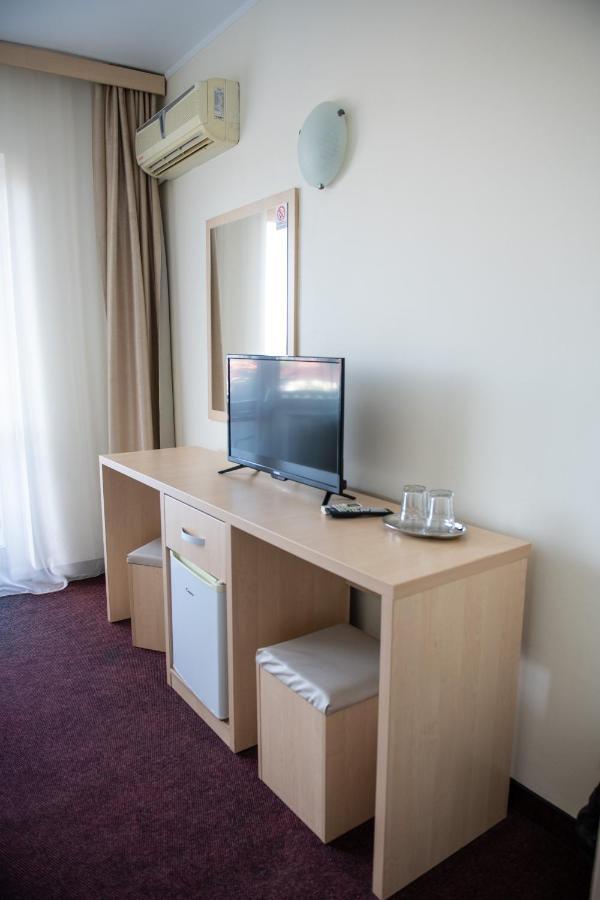 Hotel Panoramic Râmnicu Vâlcea Dış mekan fotoğraf