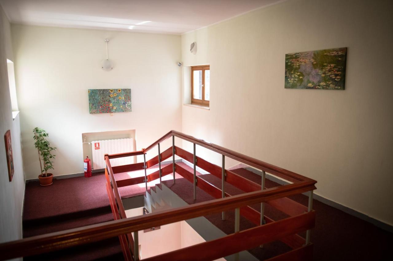 Hotel Panoramic Râmnicu Vâlcea Dış mekan fotoğraf