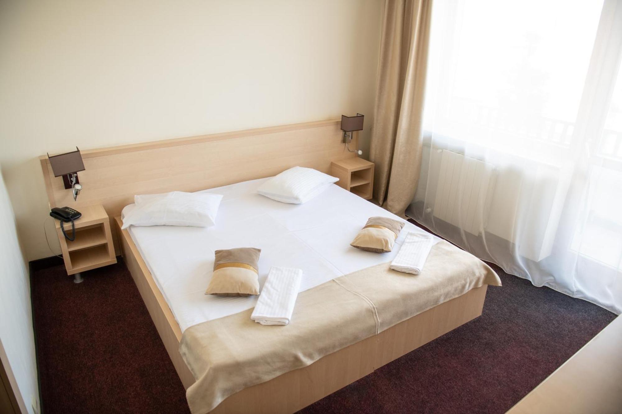 Hotel Panoramic Râmnicu Vâlcea Dış mekan fotoğraf