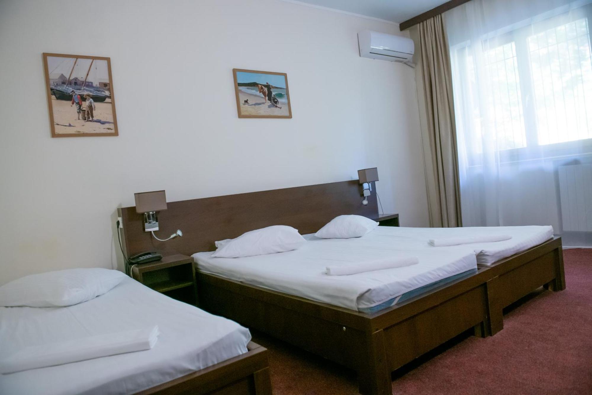 Hotel Panoramic Râmnicu Vâlcea Dış mekan fotoğraf
