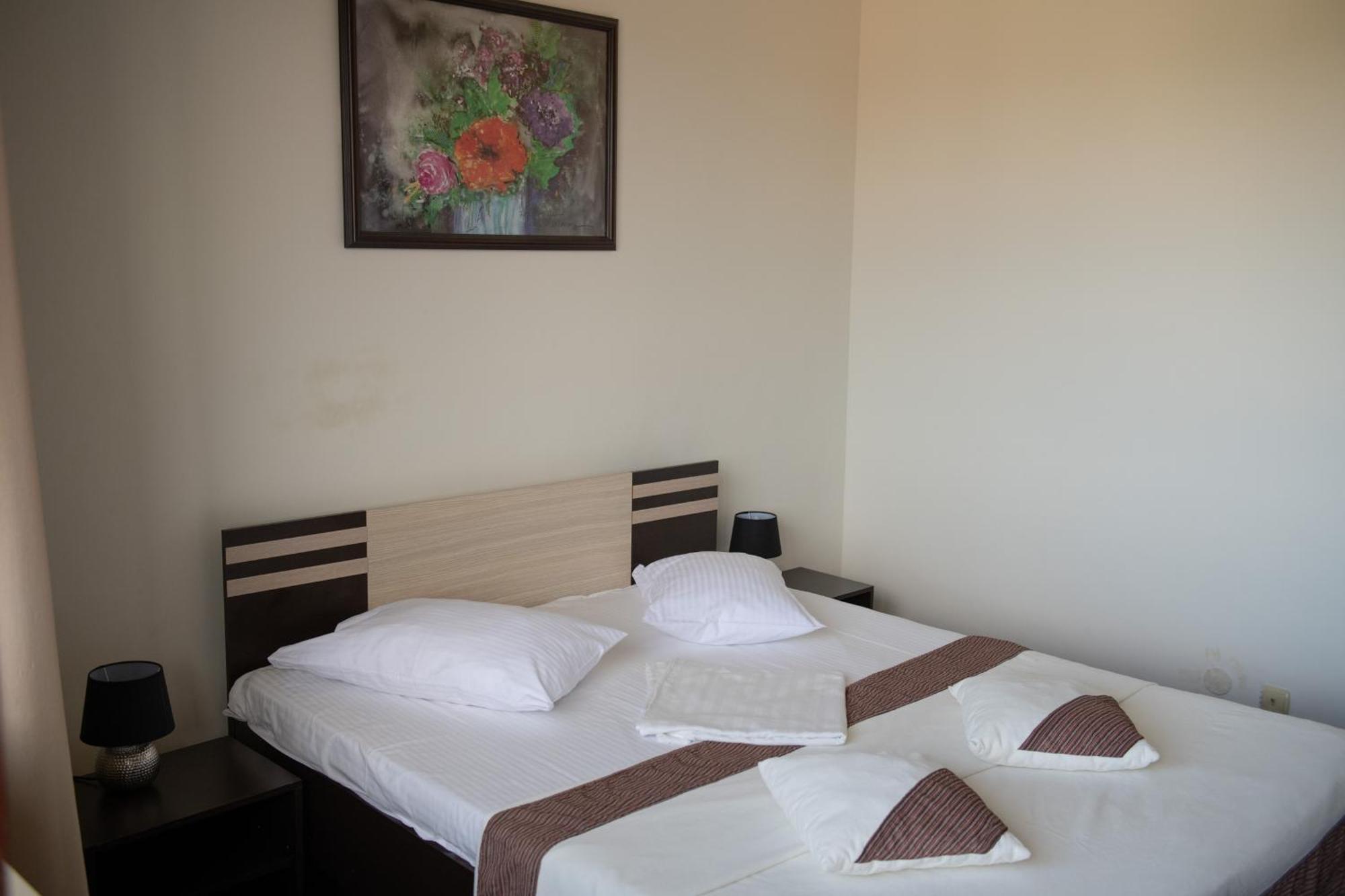 Hotel Panoramic Râmnicu Vâlcea Dış mekan fotoğraf