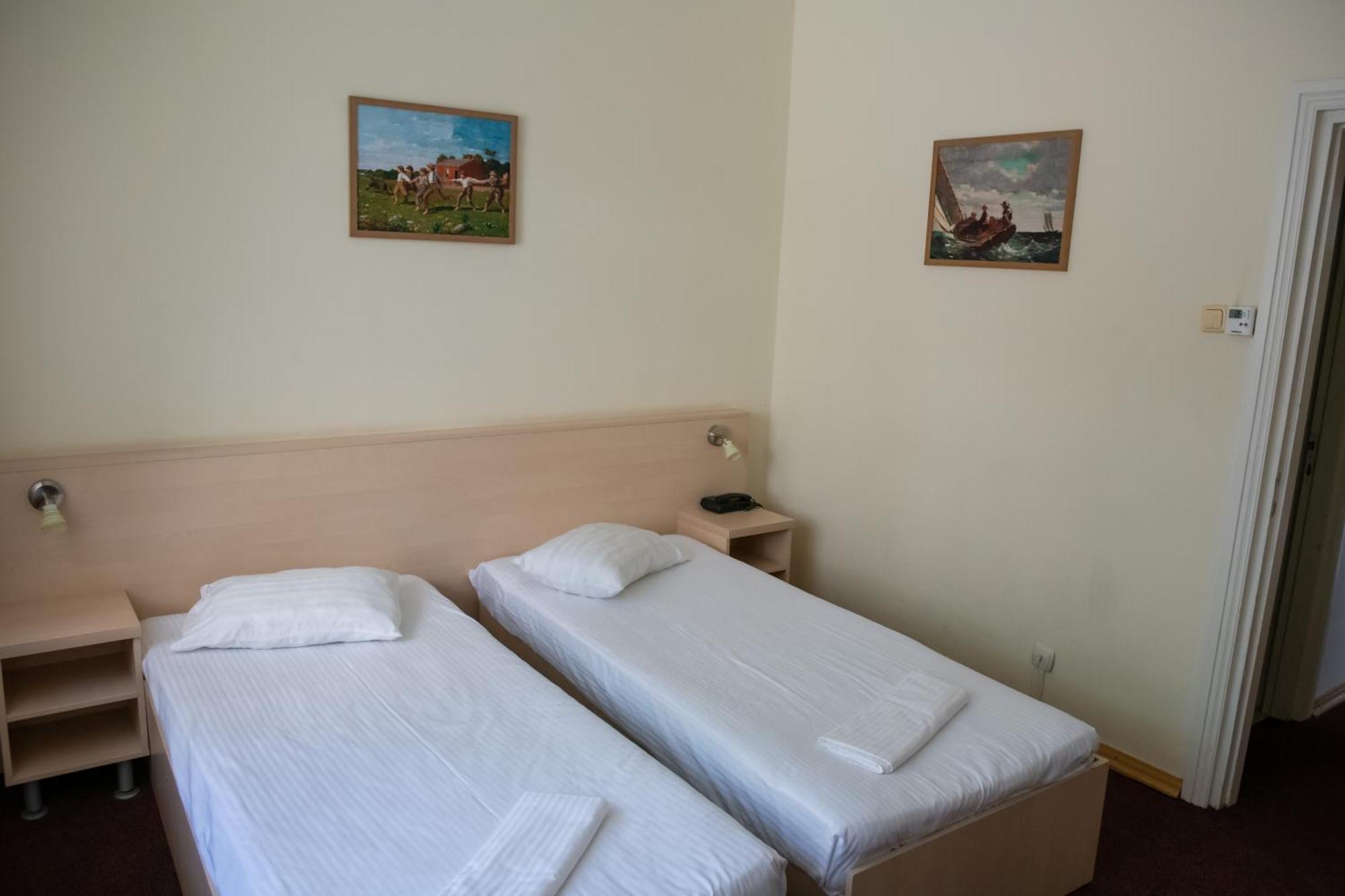 Hotel Panoramic Râmnicu Vâlcea Dış mekan fotoğraf